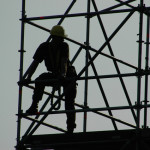 scaffolding-silhouette-1228347-639x424